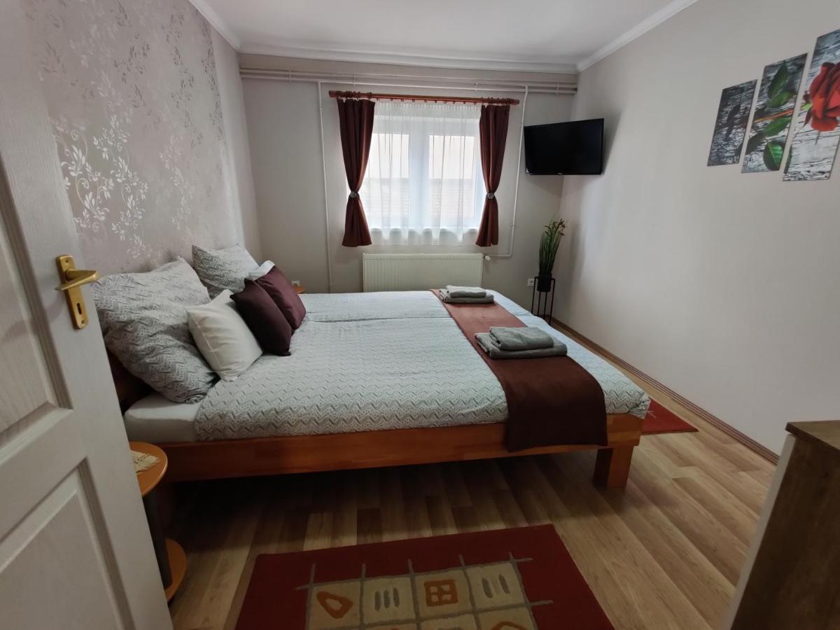 Katalin Apartmanház Miskolc Exterior foto