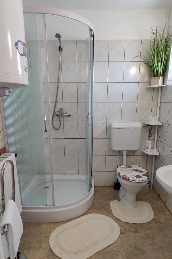 Katalin Apartmanház Miskolc Exterior foto