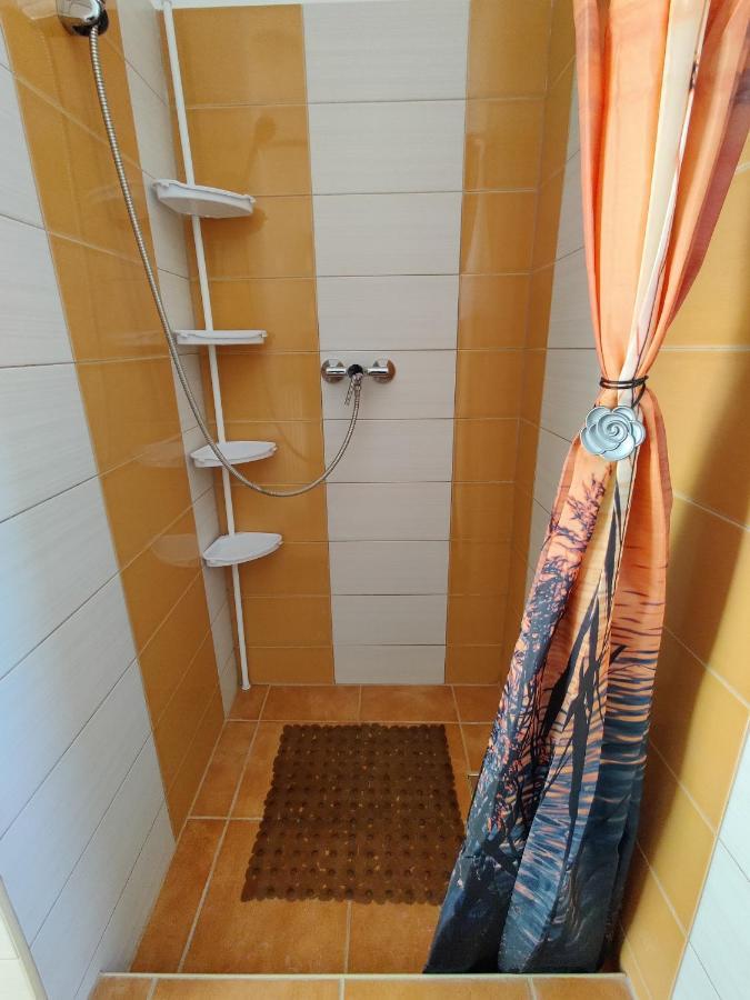 Katalin Apartmanház Miskolc Exterior foto